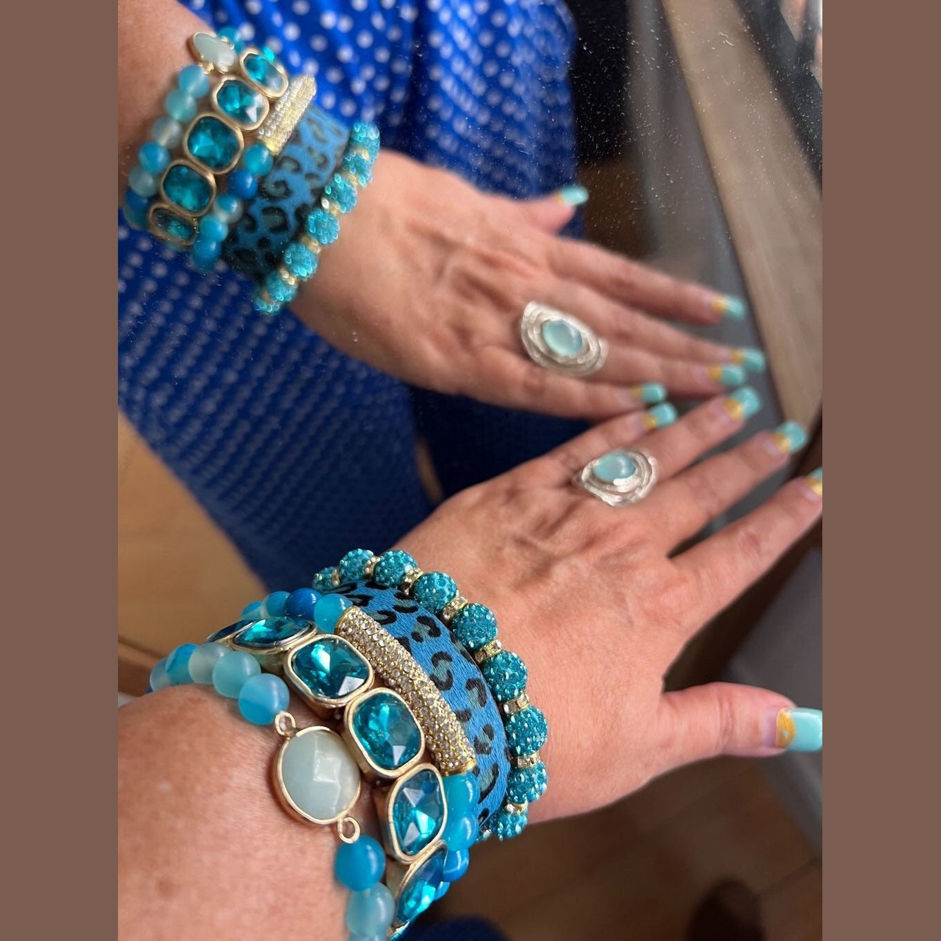 Blue leopard beaded bracelet set