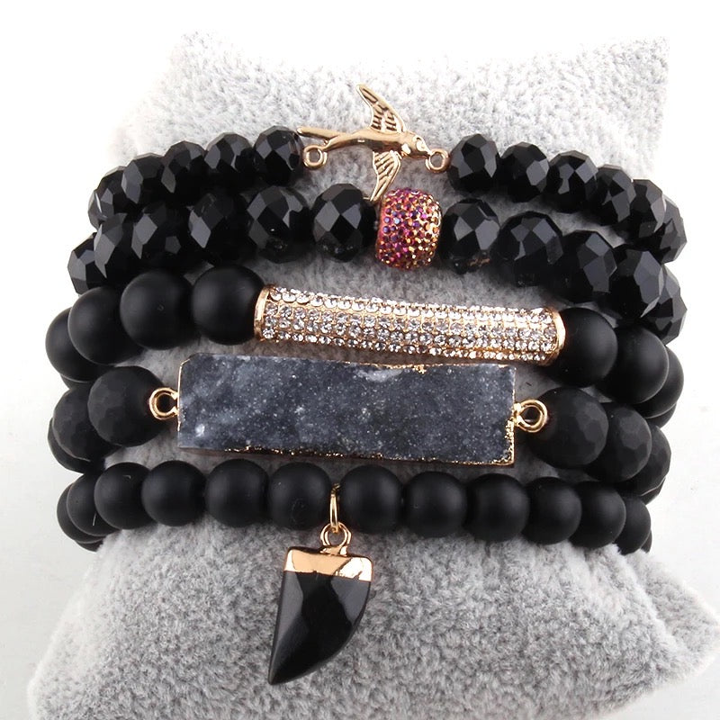 Crystal beaded bracelet set black
